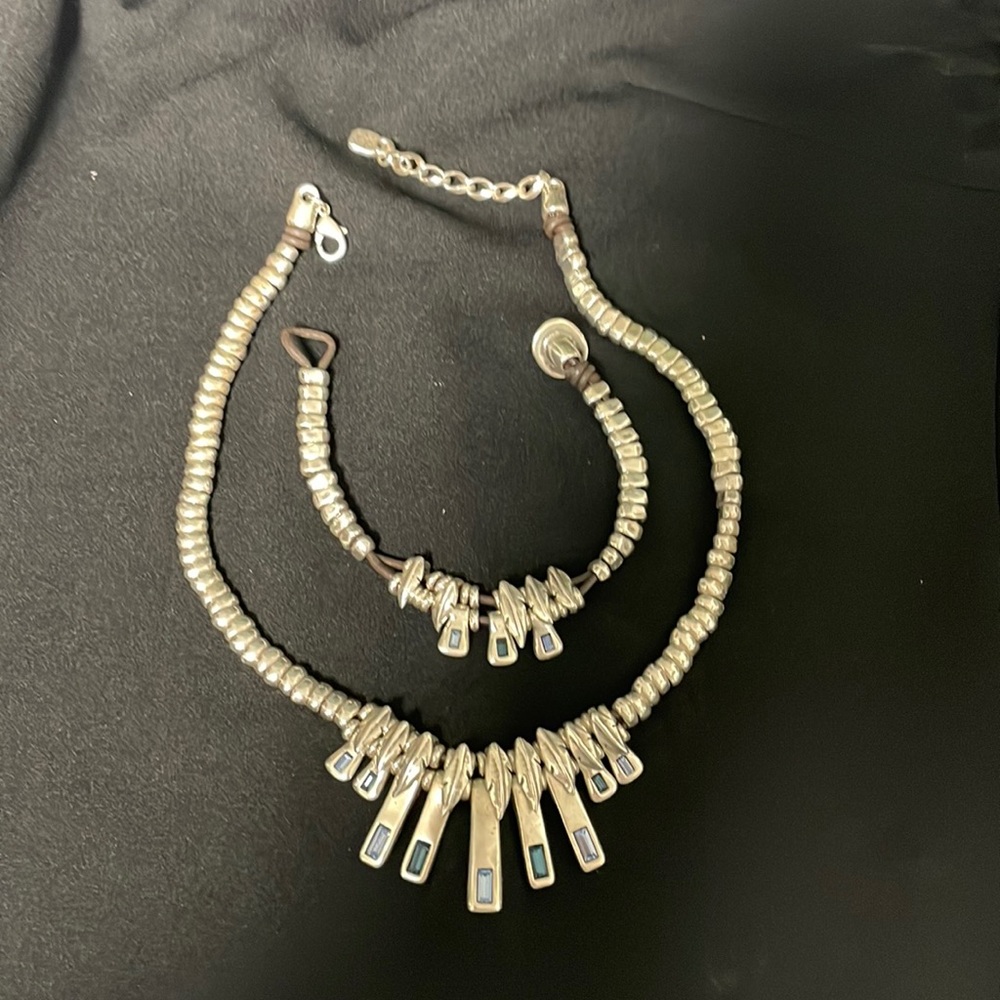 Uno de 50 silver necklace and matching bracelet